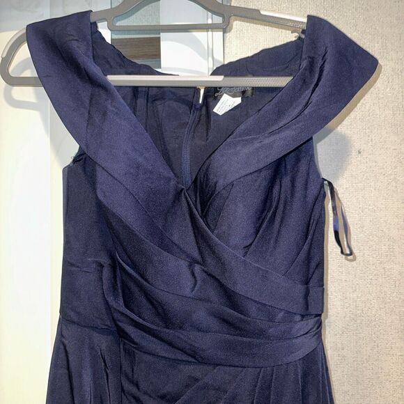 La Femme Navy Blue Off the Shoulder Ruched Lace Trumpet Gown Size 18. $438. 16 - Picture 5 of 9